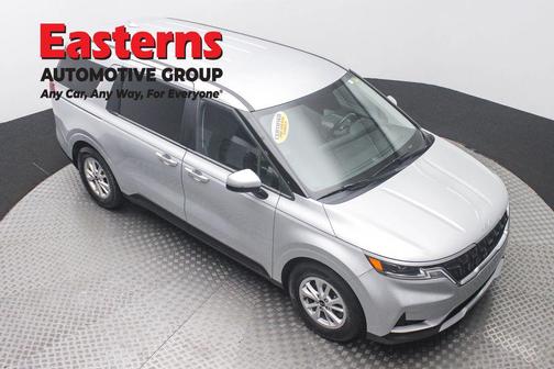 Silky Silver 2022 Kia Carnival LXS