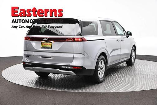 Silky Silver 2022 Kia Carnival LXS