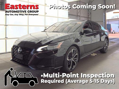 Super Black 2023 Nissan Altima SR Intelligent AWD