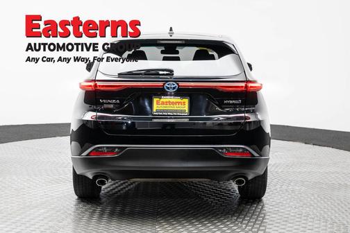 2022 Toyota Venza LE