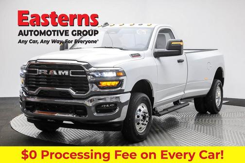 Bright White Clearcoat 2025 RAM 3500 Tradesman Regular Cab 4x4 8' Box