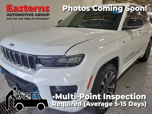 Bright White Clearcoat 2022 Jeep Grand Cherokee 4xe Overland