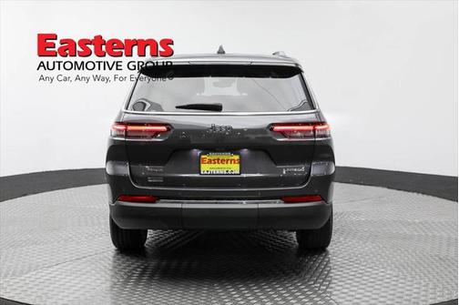 2023 Jeep Grand Cherokee L Laredo