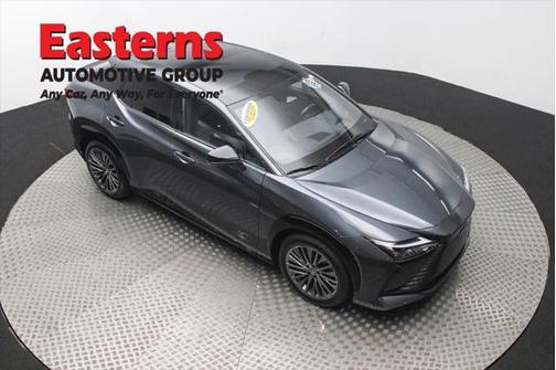 2023 Lexus RZ 450e Luxury