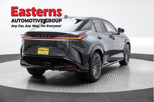 2023 Lexus RZ 450e Luxury