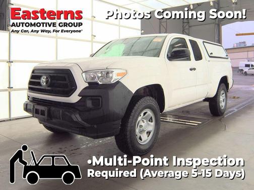 2022 Toyota Tacoma SR
