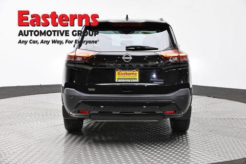 Super Black 2023 Nissan Rogue SV