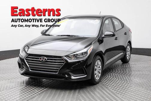 2022 Hyundai Accent SE