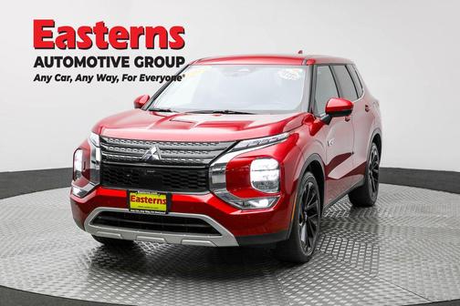 2023 Mitsubishi Outlander PHEV SE S-AWC