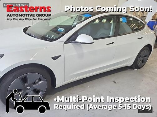 Pearl White Multi-Coat 2023 Tesla Model 3 Standard Range