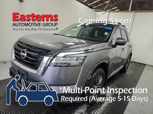 2022 Nissan Pathfinder SV 4WD