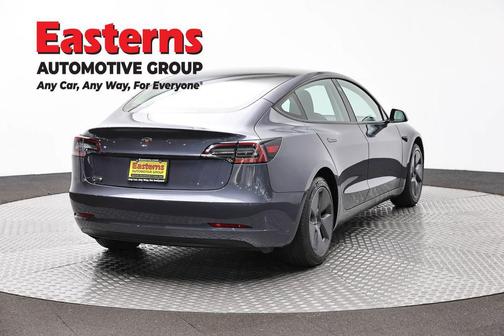 Gray 2023 Tesla Model 3 Standard Range