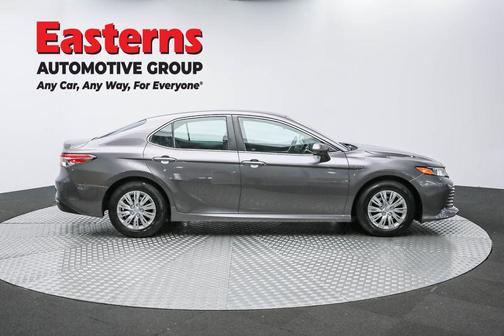 2018 Toyota Camry Hybrid LE