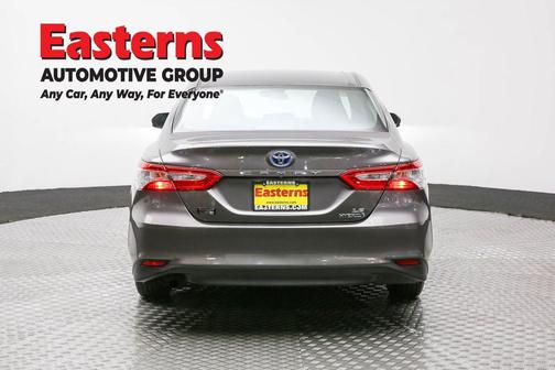 2018 Toyota Camry Hybrid LE