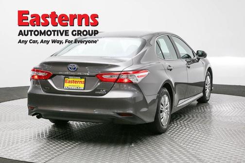 2018 Toyota Camry Hybrid LE
