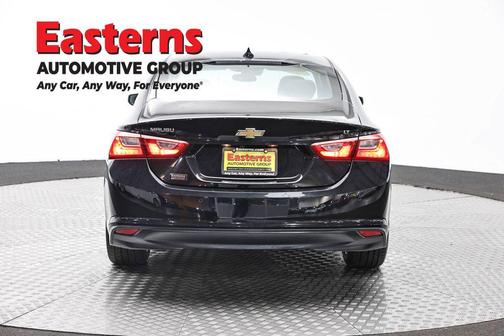 Mosaic Black Metallic 2024 Chevrolet Malibu FWD 1LT