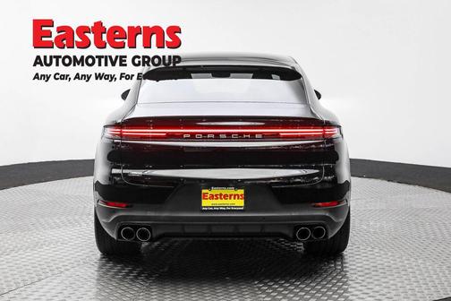 2024 Porsche Cayenne Base