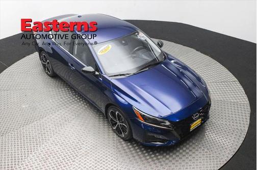 2023 Nissan Altima SR FWD