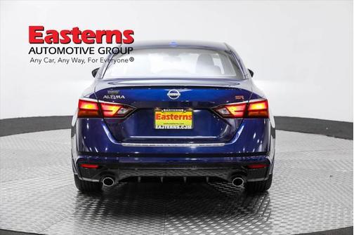 2023 Nissan Altima SR FWD