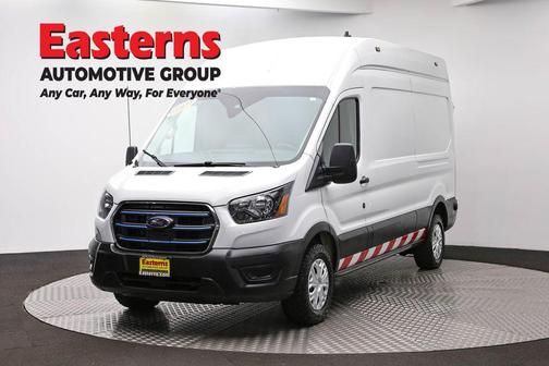 Oxford White 2022 Ford Transit-350 Base