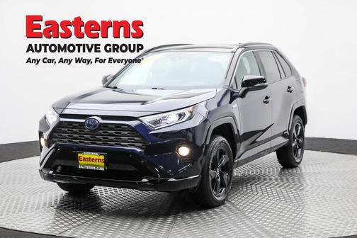 2020 Toyota RAV4 Hybrid SE