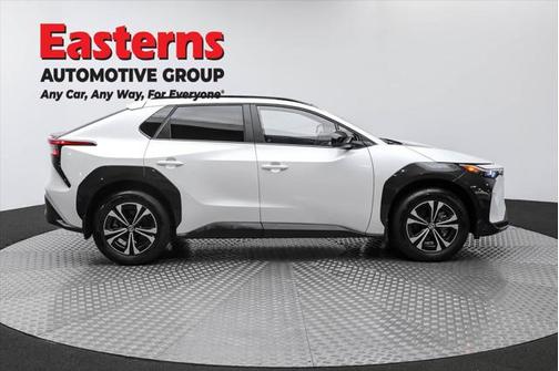 2024 Toyota bZ4X XLE