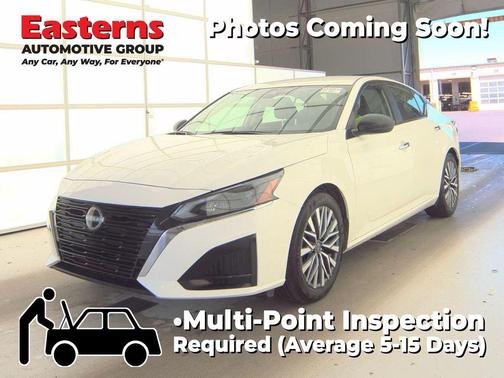 Glacier White 2025 Nissan Altima 2.5 SV