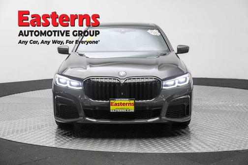 2022 BMW 740 i