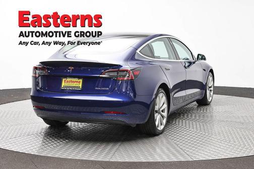 Deep Blue Metallic 2018 Tesla Model 3 Performance