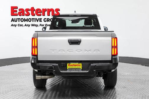 Ice 2024 Toyota Tacoma SR