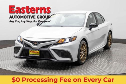 Ice Cap 2024 Toyota Camry SE