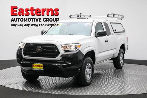 2022 Toyota Tacoma SR