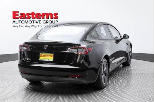 2022 Tesla Model 3 Standard Range