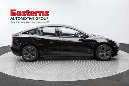 2022 Tesla Model 3 Standard Range