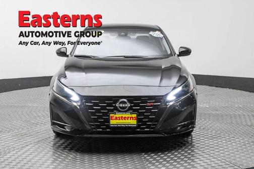 2023 Nissan Altima SR FWD