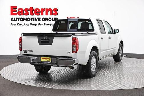 Glacier White 2019 Nissan Frontier SV