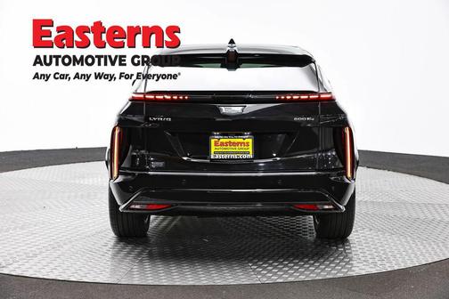 Stellar Black Metallic 2025 Cadillac LYRIQ Luxury
