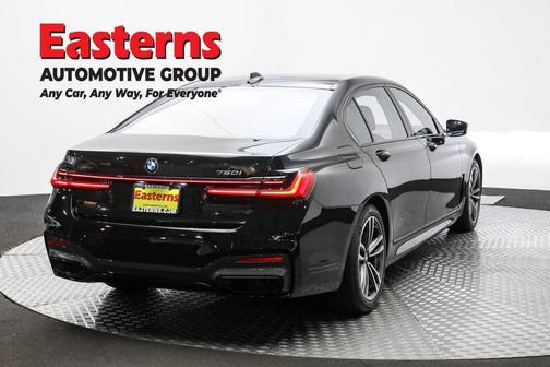 2022 BMW 750 i xDrive