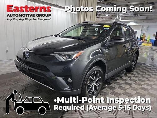 2018 Toyota RAV4 Hybrid SE