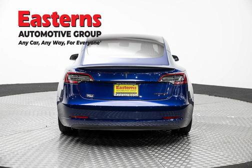 Deep Blue Metallic 2018 Tesla Model 3 Performance
