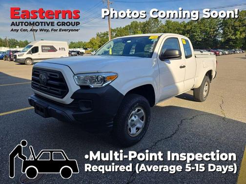 2018 Toyota Tacoma SR