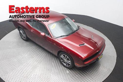 Octane Red Pearlcoat 2019 Dodge Challenger SXT