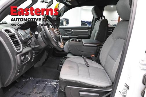 Bright White Clearcoat 2021 RAM 1500 Big Horn/Lone Star