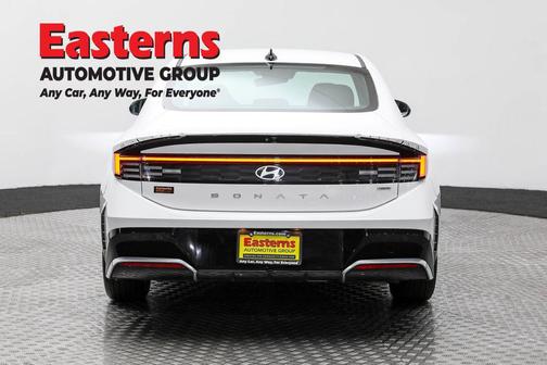 2024 Hyundai SONATA Hybrid SE