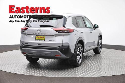 Brilliant Silver Metallic 2023 Nissan Rogue SV