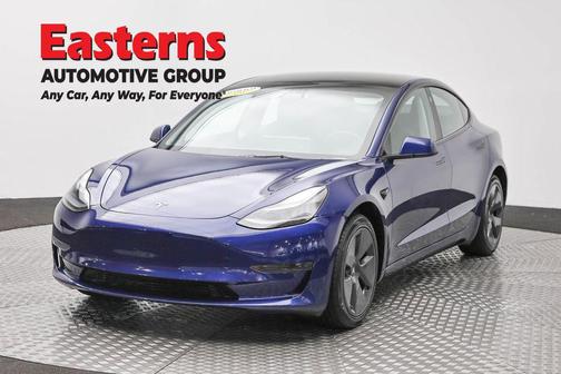 Deep Blue Metallic 2023 Tesla Model 3 Standard Range