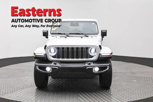 Bright White Clearcoat 2025 Jeep Wrangler 4xe Sahara