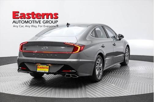 2022 Hyundai SONATA SEL