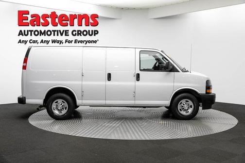 Summit White 2021 Chevrolet Express 2500 Work Van