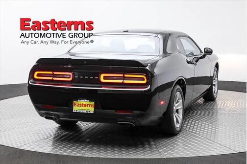 2022 Dodge Challenger SXT